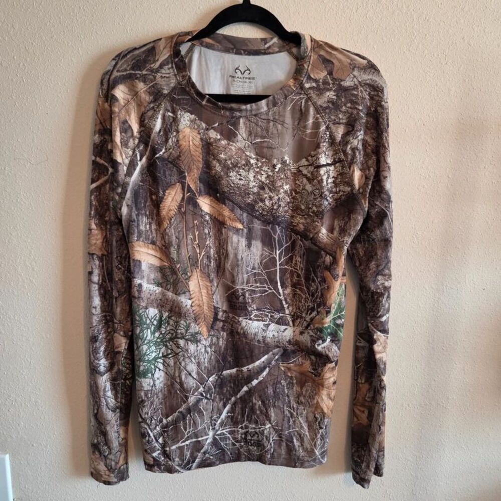 Realtree Men's Small 34-36 Camo Long Sleeve Shirt Hunting Outdoors Gorpcore